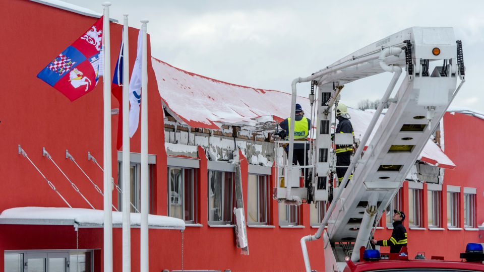 Halu nechal za 58 milionů korun postavit Pardubický kraj. 