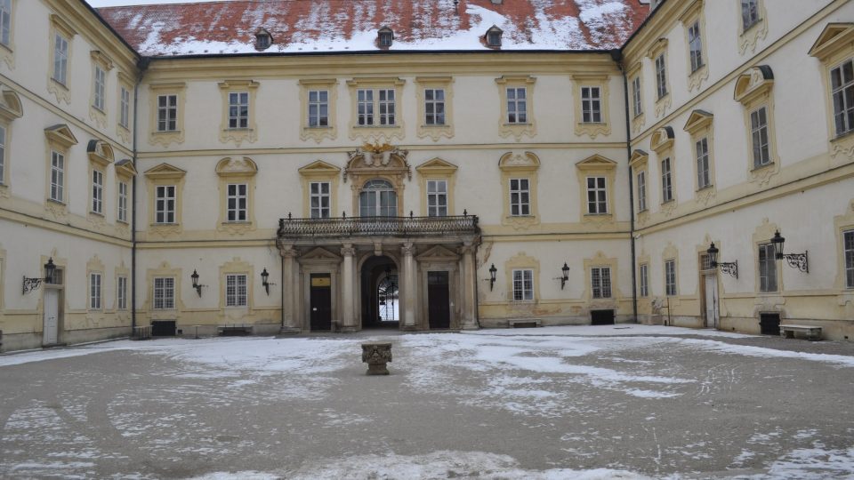 Doteď byly v zimě přístupné jen venkovní prostory zámku