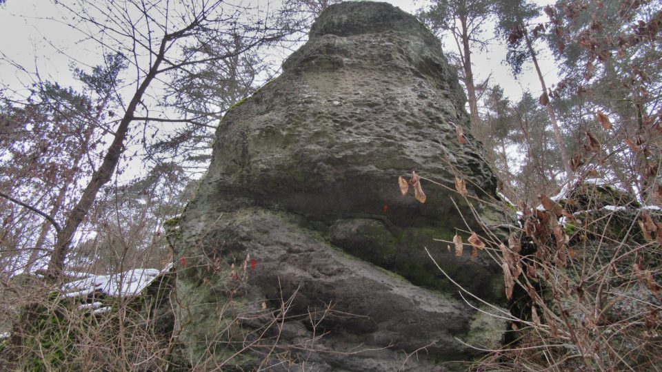 Takových útvarů jsou na Kozelce desítky