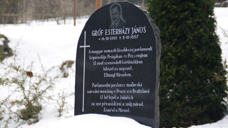 Jednou z obětí poválečného věznění je i maďarský politik Janos Esterházy