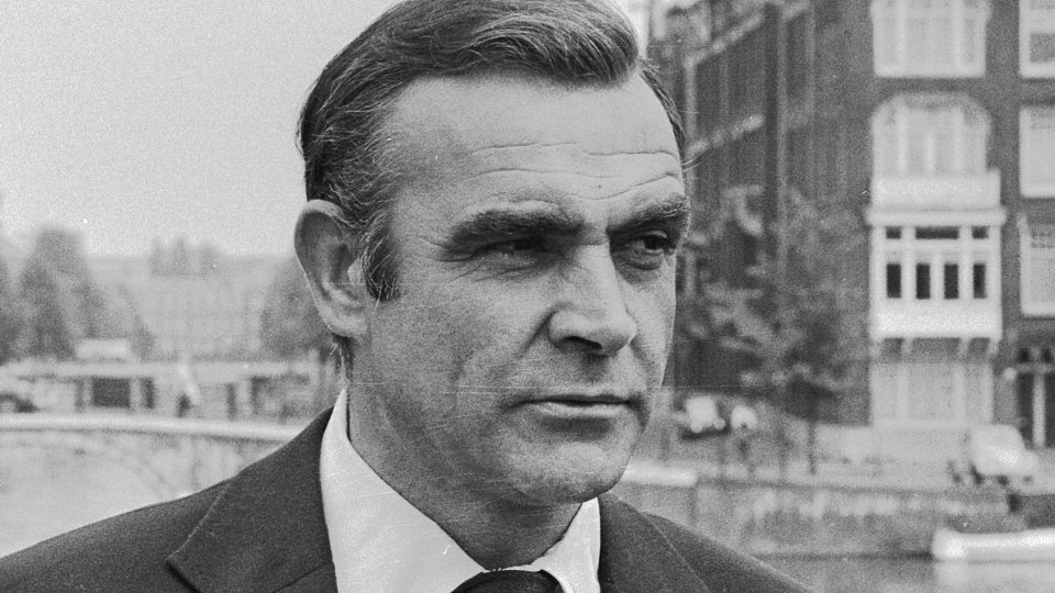 Sean Connery jako James Bond při natáčení filmu Diamanty jsou věčné (1971) v Amsterdamu