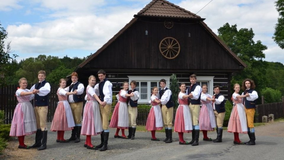 Folklorní soubor Sluníčko v roce 2014