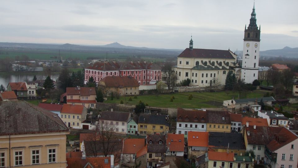 Věž Kalich - pohled na Dómský pahorek