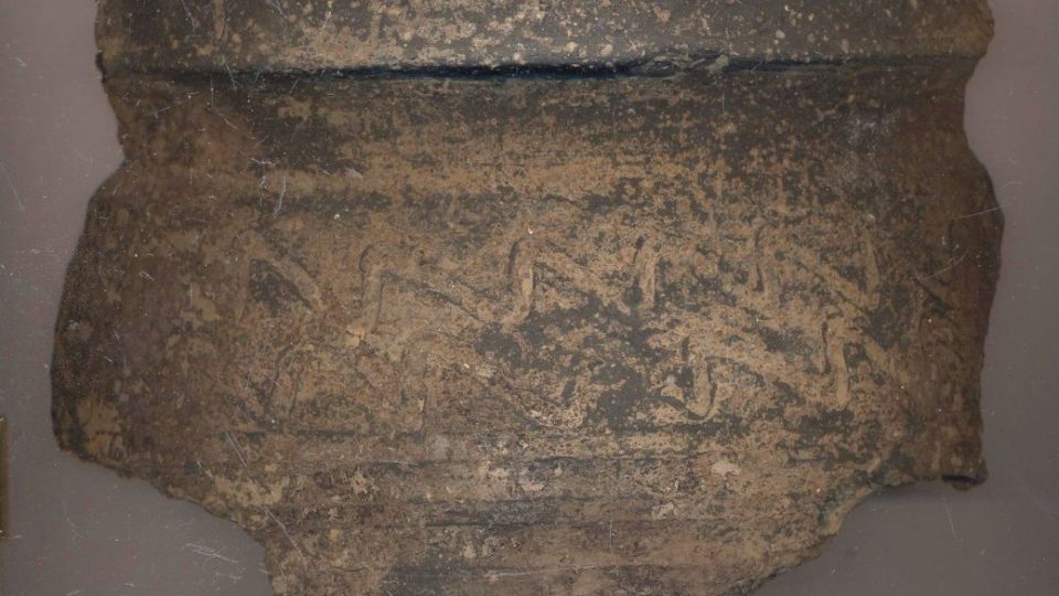 Překvapení a řadu nových informací přineslo archeologům další naleziště v Kostelci nad Orlicí