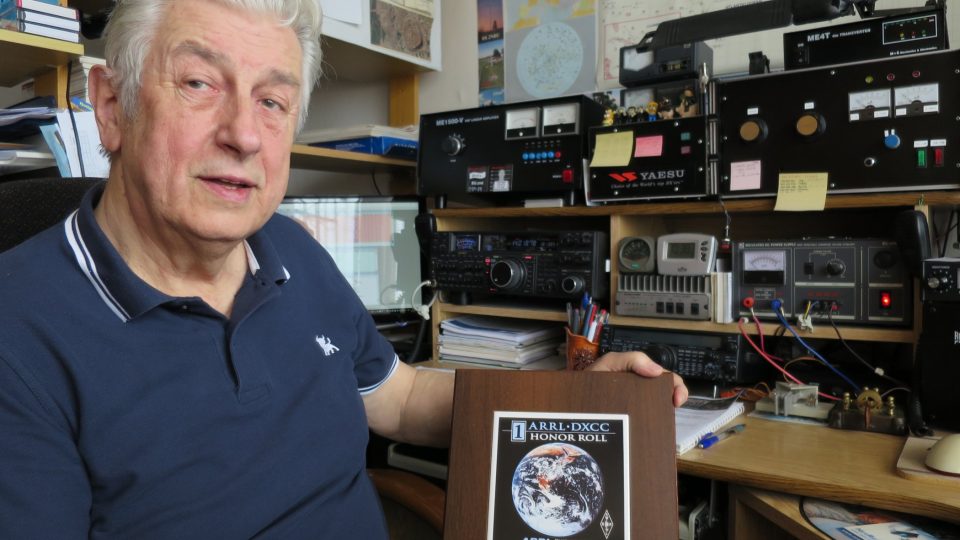 Radioamatér Vratislav Vaverka se svým oceněním