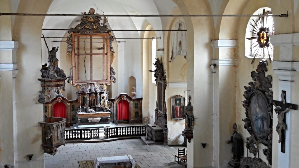 Barokní varhany v kostele svaté Barbory v Manětíně 