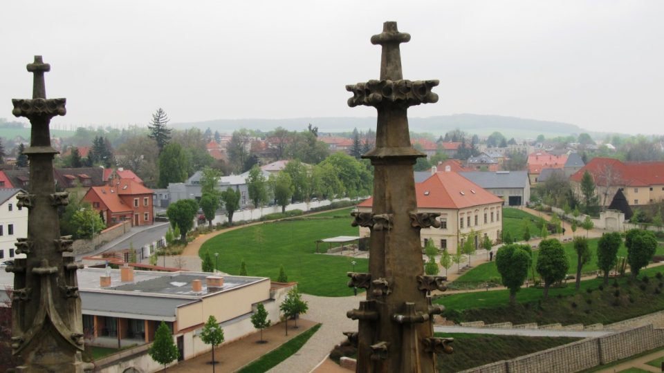 Výhled do zahrad bývalé Jezuitské koleje