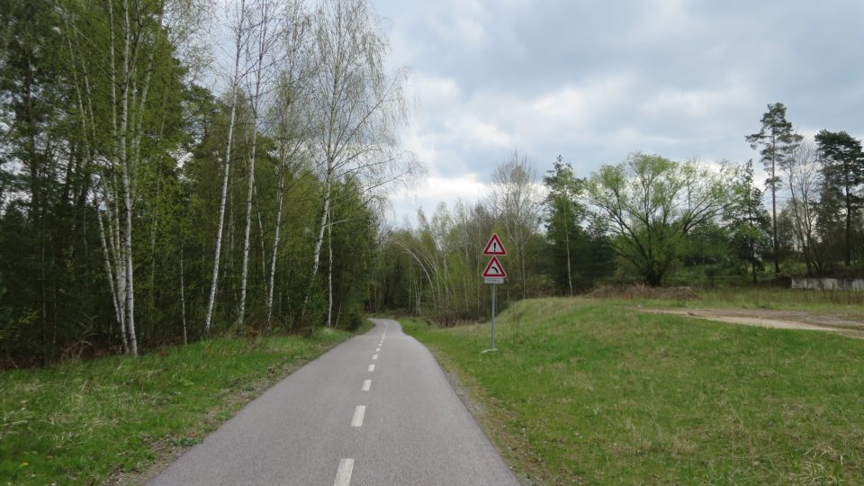 In-line park Vrchbělá není pouze pro vyznavače jízdy na bruslích. Dráhy dlouhé téměř osm kilometrů si užijí i cyklisté