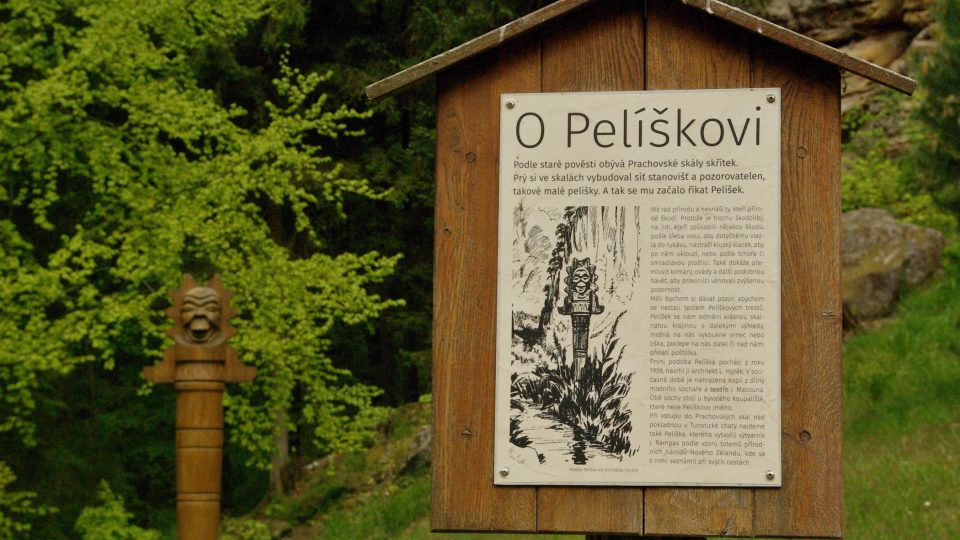 Pověst, která spisovatele Josefa Štefana Kubína velmi pohněvala, je dnes pro návštěvníky informačním zdrojem blízko totemu Pelíška