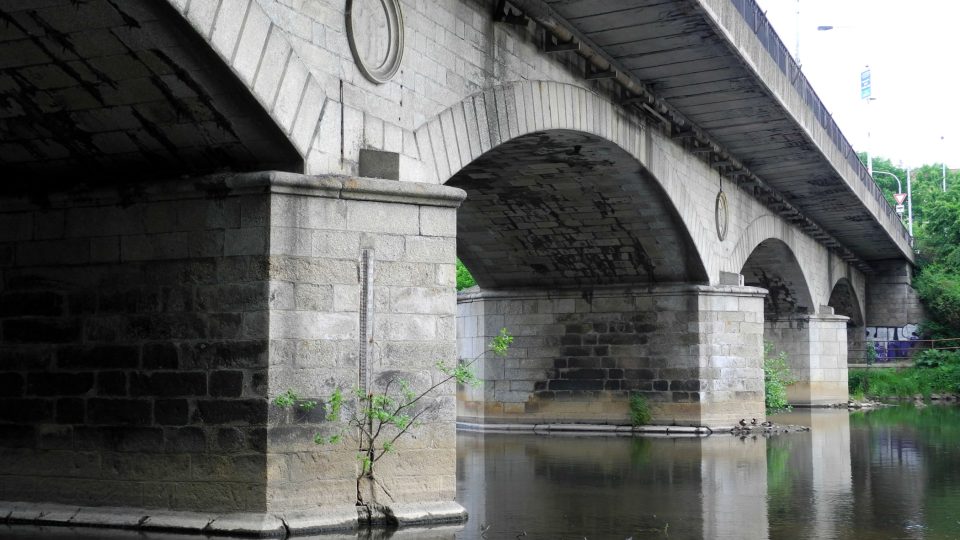 Chebský most v Karlových Varech