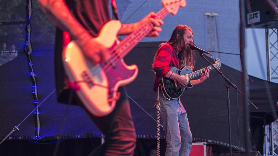 Wild Tides na Radio Wave Stage na 104. Primátorkách na pražské náplavce