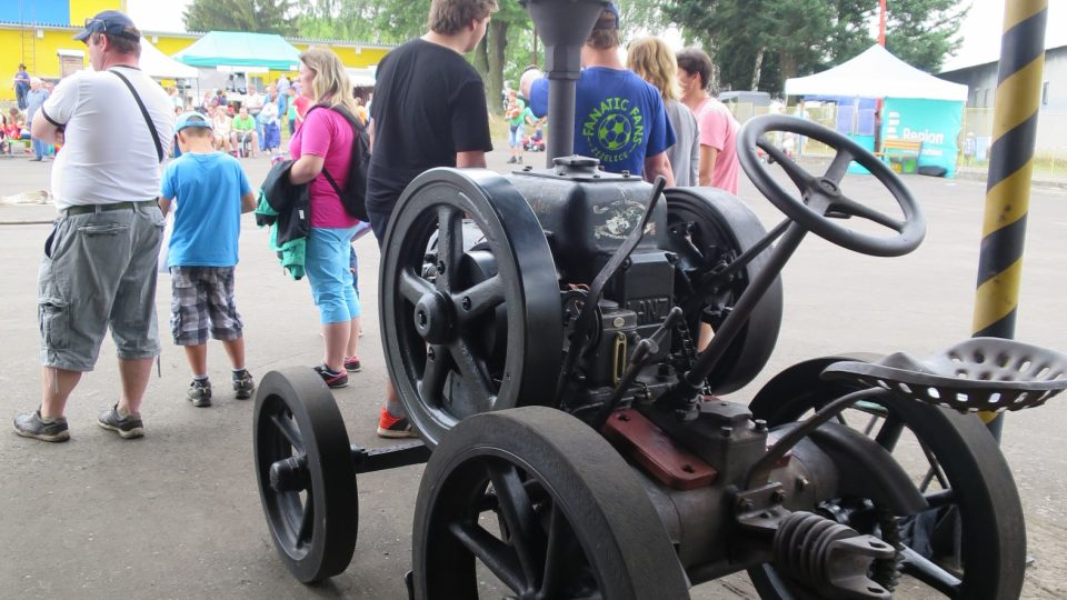 Letošní novinka - polotraktor Lanz Bulldog z roku 1923