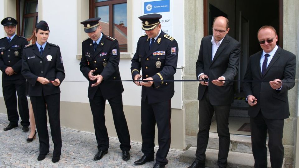 Otevření nové policejní služebny v Solnici na Rychnovsku