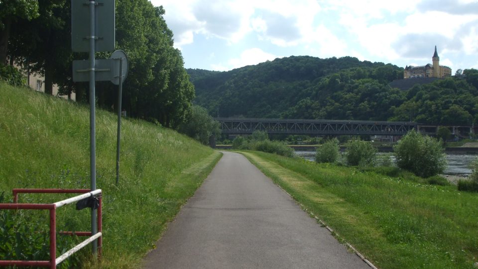 Labská cyklostezka je dlouhá celkem 1 200 kilometrů