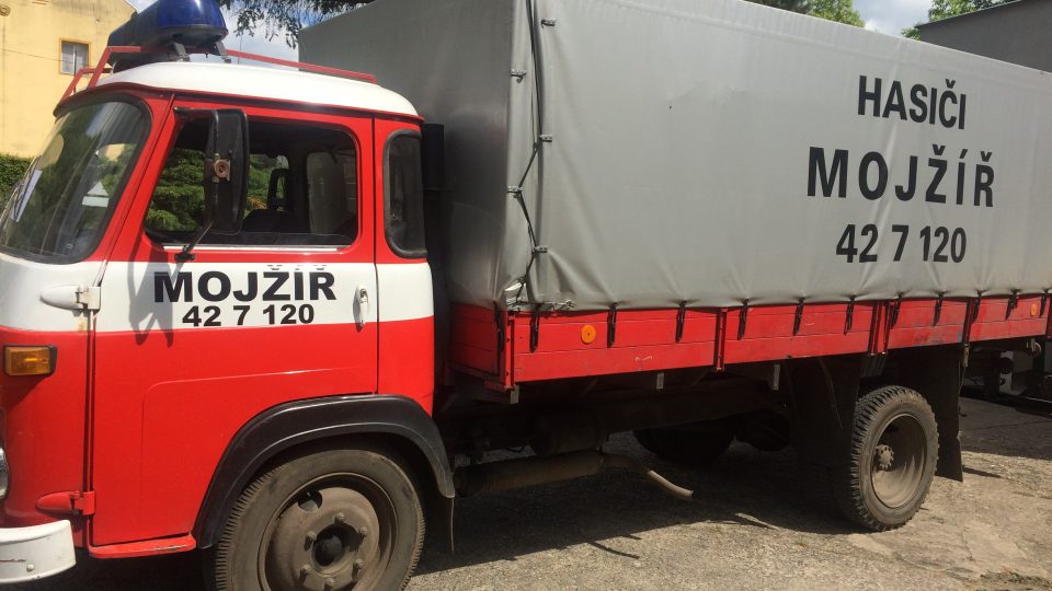 Bez nákladního auta nemůže SDH Mojžíř vyjíždět k závažnějším zásahům