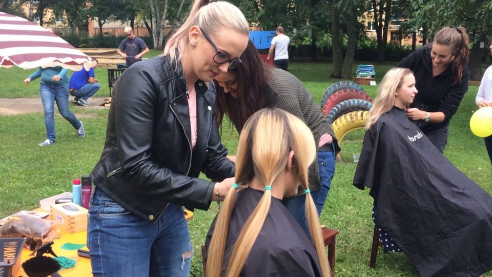 Kateřina Andělová byla jednou z těch, které darovaly vlasy na pomoc onkologicky nemocným dětem