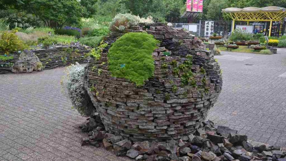 Botanická zahrada v nizozemském Utrechtu byla dalším místem, kam zavítala moderátorsky zahradnická dvojice Hanka Šoberová a Pavel Chlouba