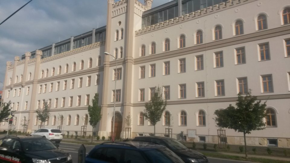 Opravená budova bývalých kasáren v Mladé Boleslavi