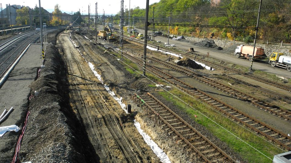 Opravy karlovarského Horního nádraží pokračují