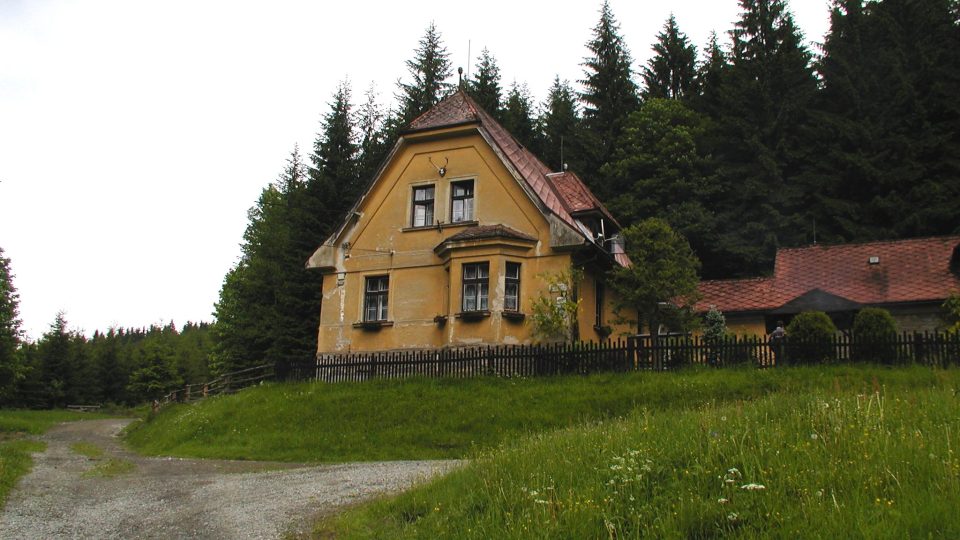 Hájovna Banjaluka stojí jen kousek od branenského náměstíčka