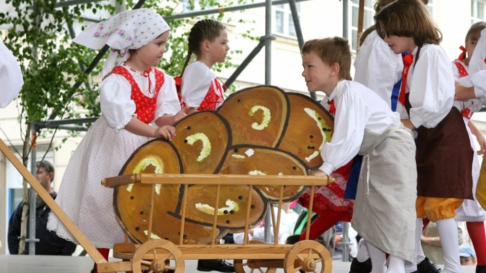 35 let folklorního souboru Jiskřička, Plzeň