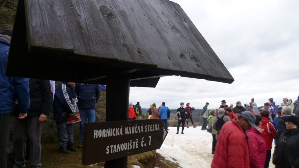 Šacberk je tradičním místem novoročních setkání turistů