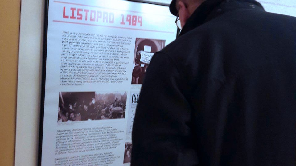 V Národopisném muzeu začala výstava Plzeň za socialismu. Připomíná nejzajímavější a nejzásadnější momenty v životě Plzeňanů před rokem 1989. Pomocí dobových fotografií vrátí návštěvníky do dob, kdy byla Plzeň ve stínu budování socialismu