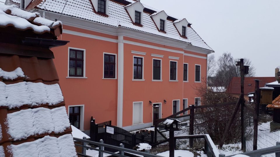 Dům přírody Poodří je součástí návštěvnického centra Záchranné stanice Bartošovice