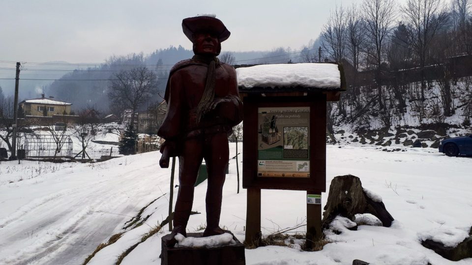 Zbojník Ondráš zve všechny turisty k procházce Stezkou pokladů Godula