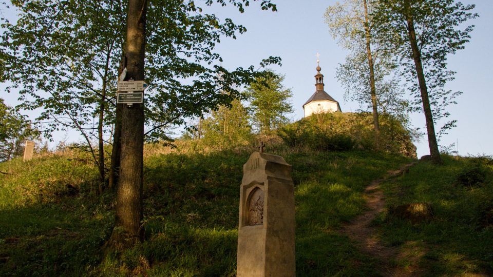 Kaplička svaté Anny na vrchu Vyskeř