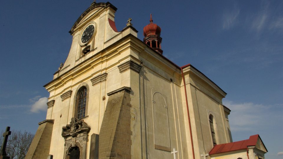 Barokní kostel v Oseku