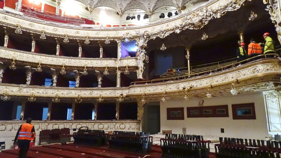 Rekonstrukce Státní opery: Hlediště a orchestřiště