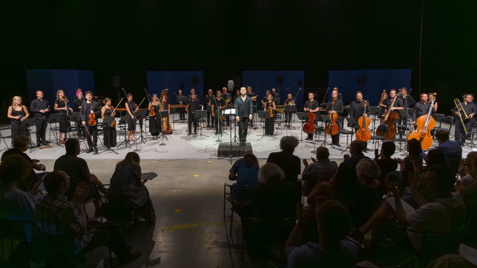 Světové premiéry z Ostravských dnů 2025, Účinkuje ONO-Ostrava New Orchestra a Ostravská banda