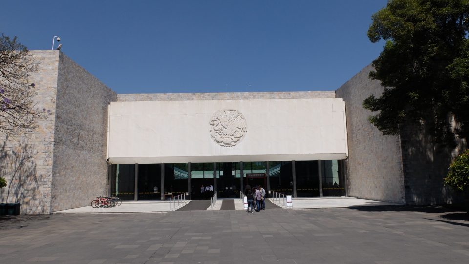 Museo Nacional de Antropología v Mexico City, architekt Pedro Ramírez Vázquez
