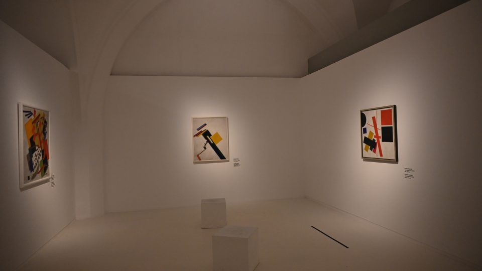 Výstava Malevič – Rodčenko – Kandinskij a ruská avantgarda, v Jihočeské Alšově Galerii na zámku Hluboká