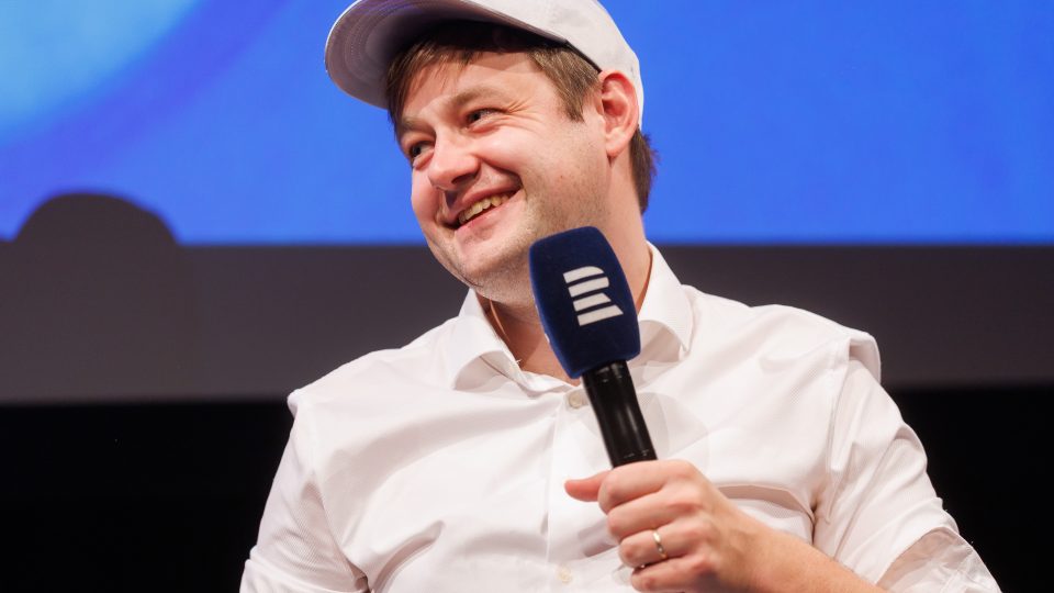 Hostem Vizitky na Mezinárodním festivalu dokumentárních filmů v Jihlavě byl dokumentarista Jan Strejcovský. Moderoval Ondřej Cihlář