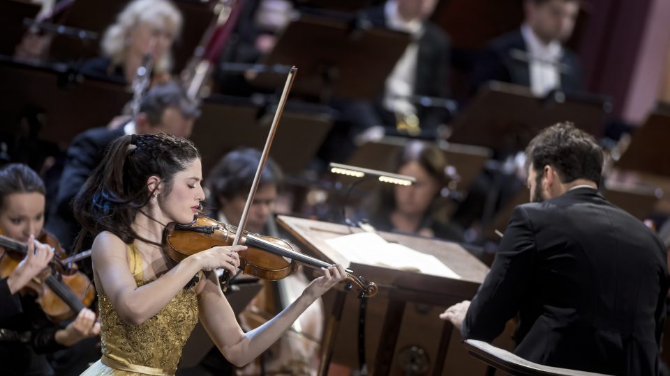 SOČR, Zahajovací koncert sezony 2. 10. 2023, María Dueñas, Petr Popelka