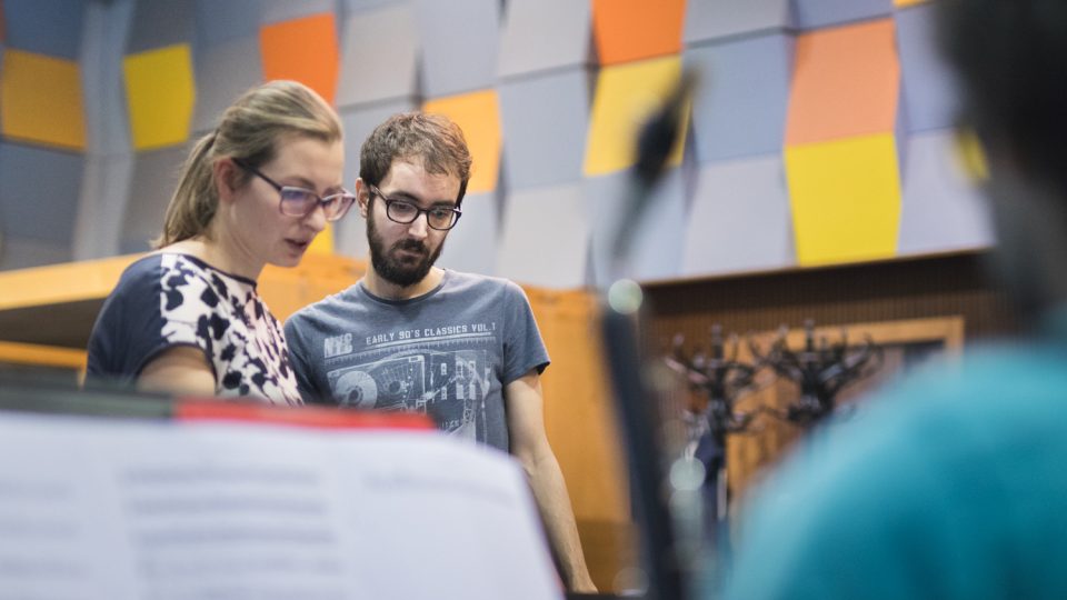 Štěpánka Balcarová a Michal Wróblewski na zkoušce Concept Art Orchestra