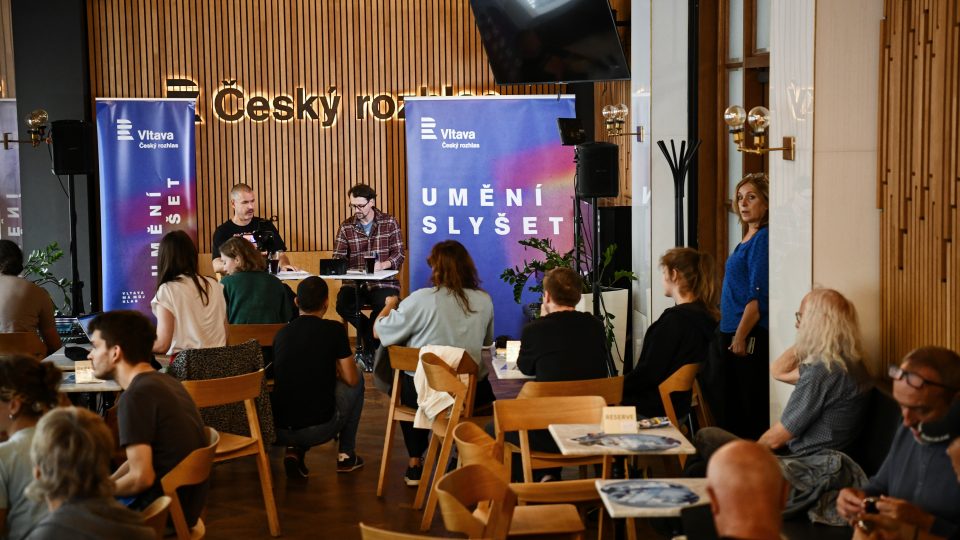 Vladimír 518, raper, výtvarník, popularizátor architektury ve Vizitce s Ondřejem Cihlářem