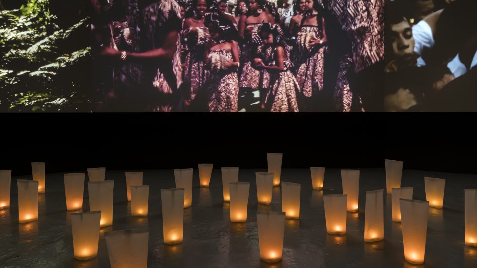 Priscilla Telmon & Vincent Moon – Híbridos. The Spirits of Brazil, 3-Channel projection in an endless loop, full HD, 1:19h 2018 | Spiritualities