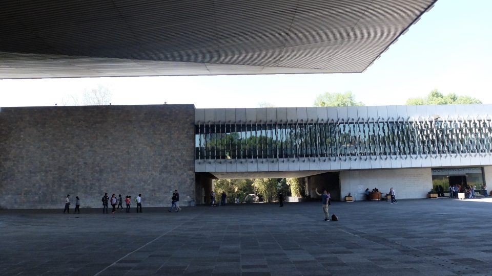 Museo Nacional de Antropología v Mexico City, architekt Pedro Ramírez Vázquez