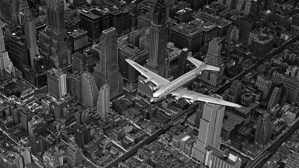 Margaret Bourke: White A DC-4 Flying Over New York City, 1939