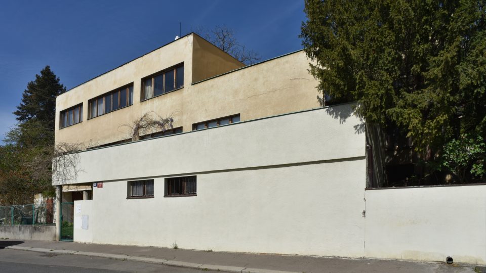 Dům Kytlica, navrhl architekt Josef Gočár pro vrchního radu Ministerstva školství Karla Kytlicu v roce 1932