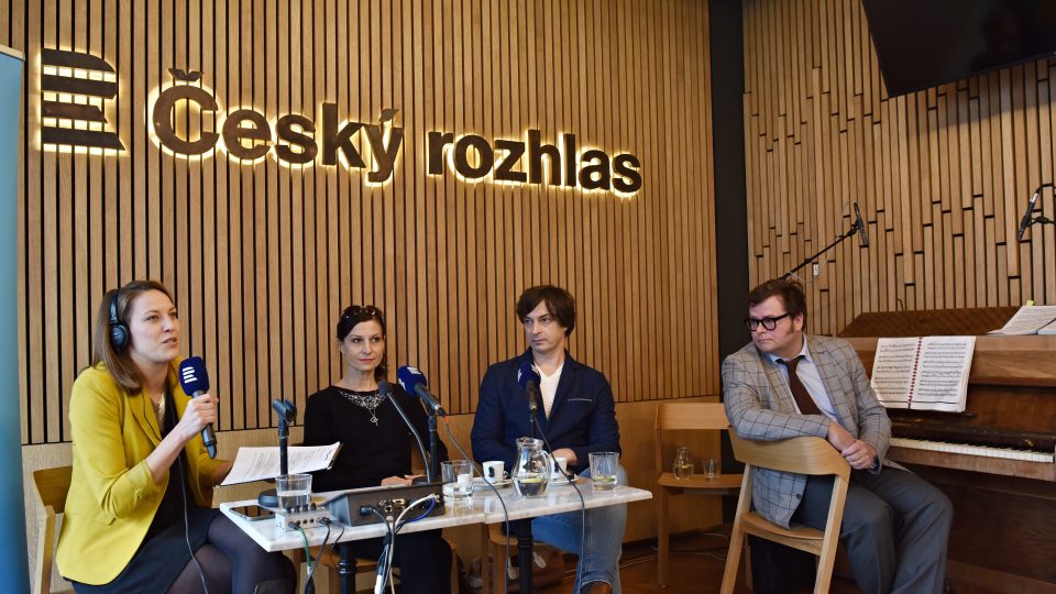 Tereza Podařilová a Alexandre Katsapov ve Vizitce 