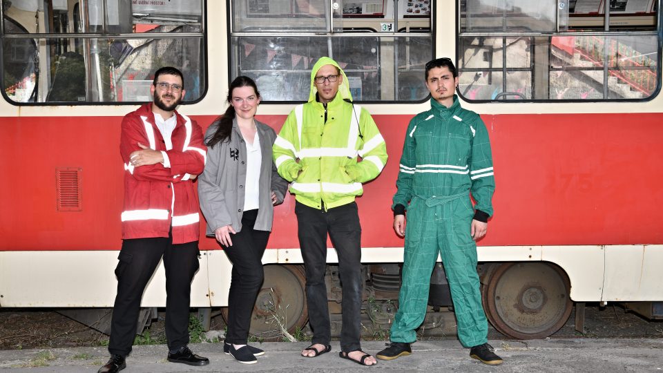 Hudba na znamení: Melodie městských linek MHD, Prague Quiet Music Collective