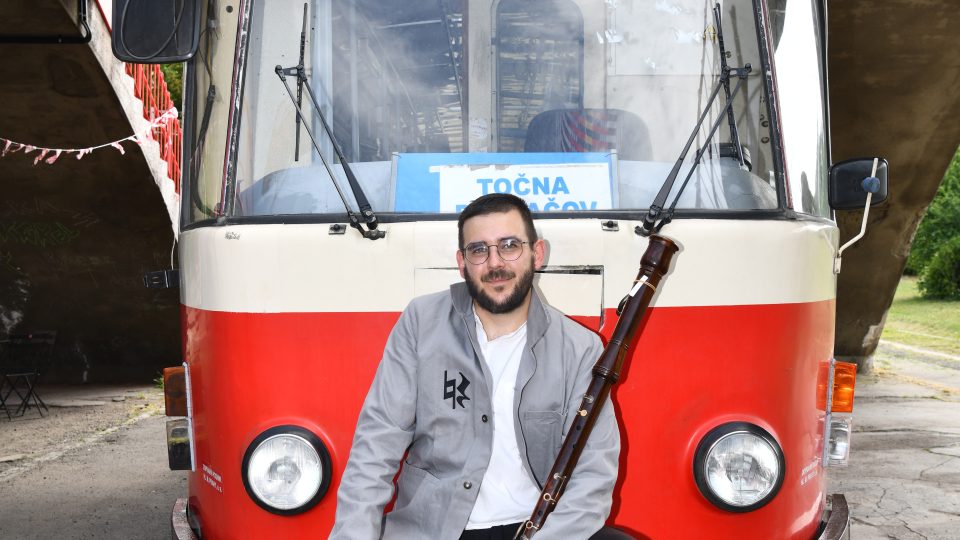 Hudba na znamení: Melodie městských linek MHD, Prague Quiet Music Collective