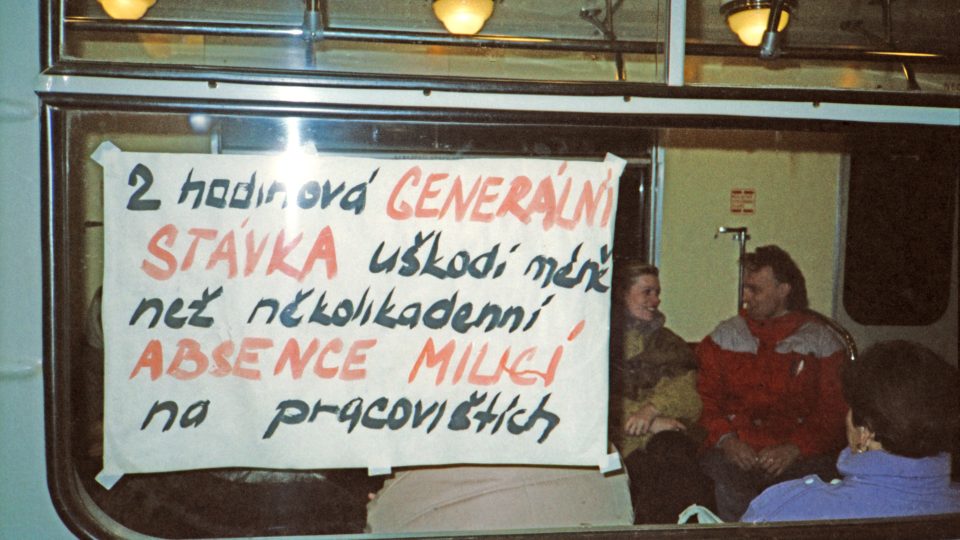 Sametová revoluce, listopad 1989