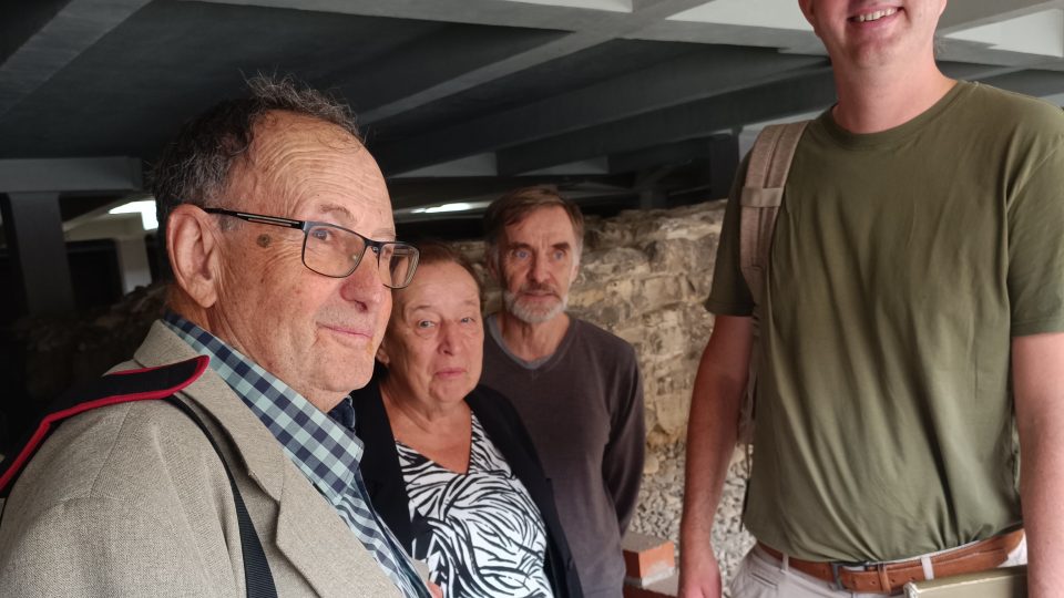 Podzemí Pražského hradu, kaple sv. Mořice. T. Velímský, M. Bláhová, J. Frolík, T. Klimek