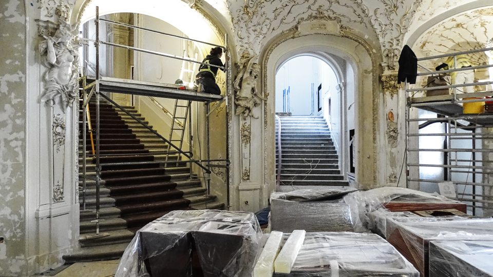 Rekonstrukce Státní opery: Vstupní foyer a kuloárové chodby