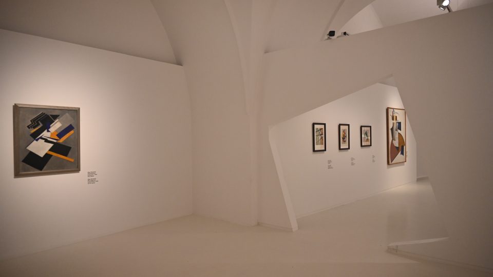 Výstava Malevič – Rodčenko – Kandinskij a ruská avantgarda, v Jihočeské Alšově Galerii na zámku Hluboká